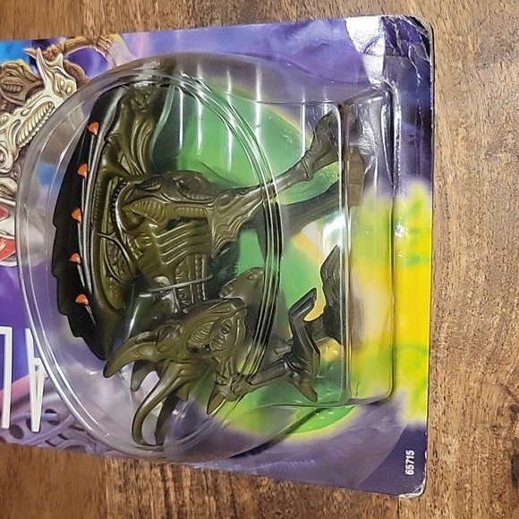Kenner Aliens Wild Boar Aliens 1992 - Picture 7 of 7